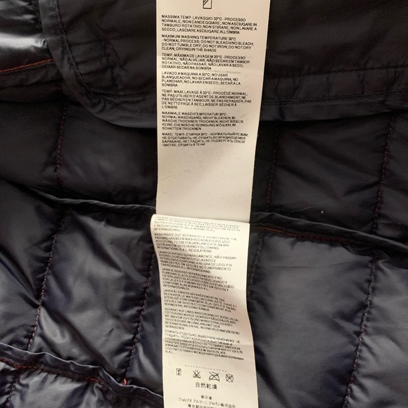 ARMANI Jeans Down Red Jacket - Picture 2 of 6